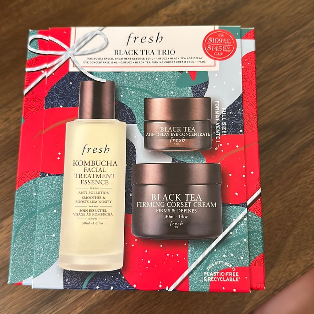 Fresh Beauty Black Tea Trio Skincare Bundle